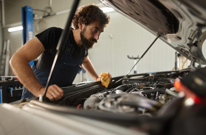 Cómo evitar estafas al comprar un auto usado en Chile